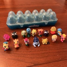Hatchimals Colleggtibles lot of 16 plus carton