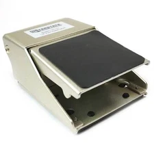 2-Position 4-Port Foot Pedal Operated Air Control Valve Switch - VFP440