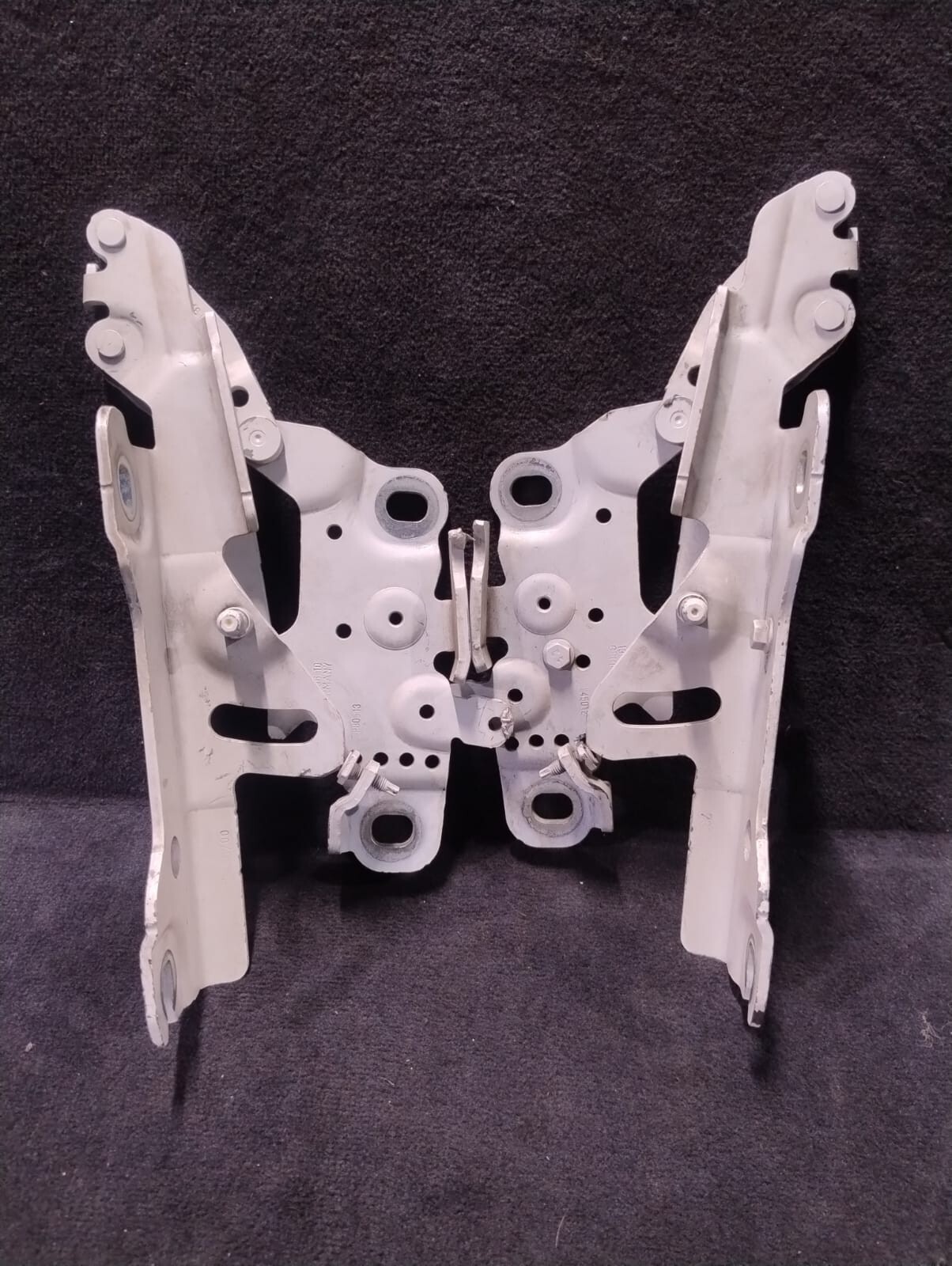 OEM BMW F30 BONNET LEFT RIGHT SIDE HOOD HINGES SET  1398961