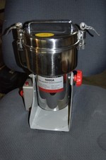 1000A Stainless Steel High-Speed Grain/Spice GRINDER Coffee Beans Nuts Herbs,