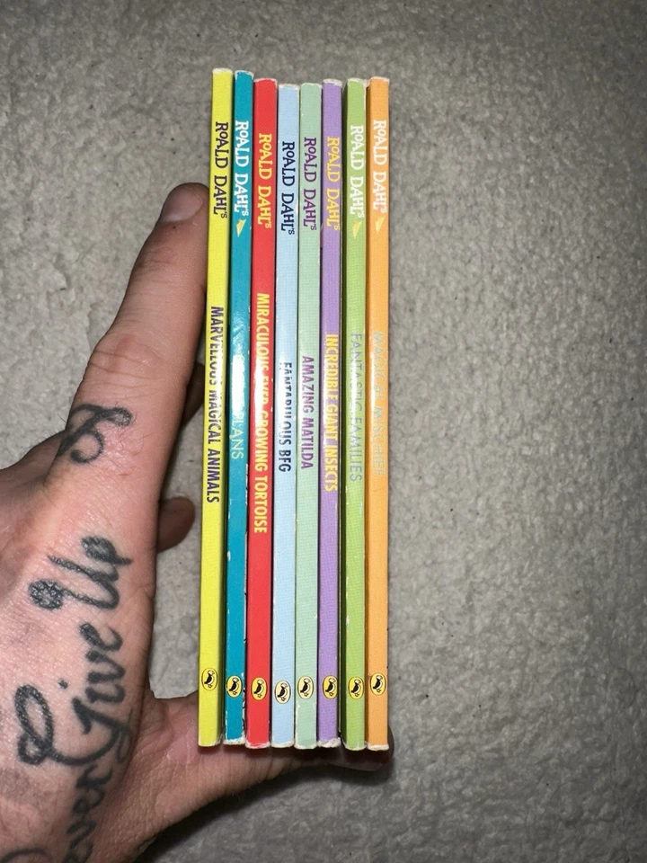 Roald Dahl Book Bundle X 8, McDonalds Happy Reader, Illustrated, Childrens, (3) - Image 3 of 4