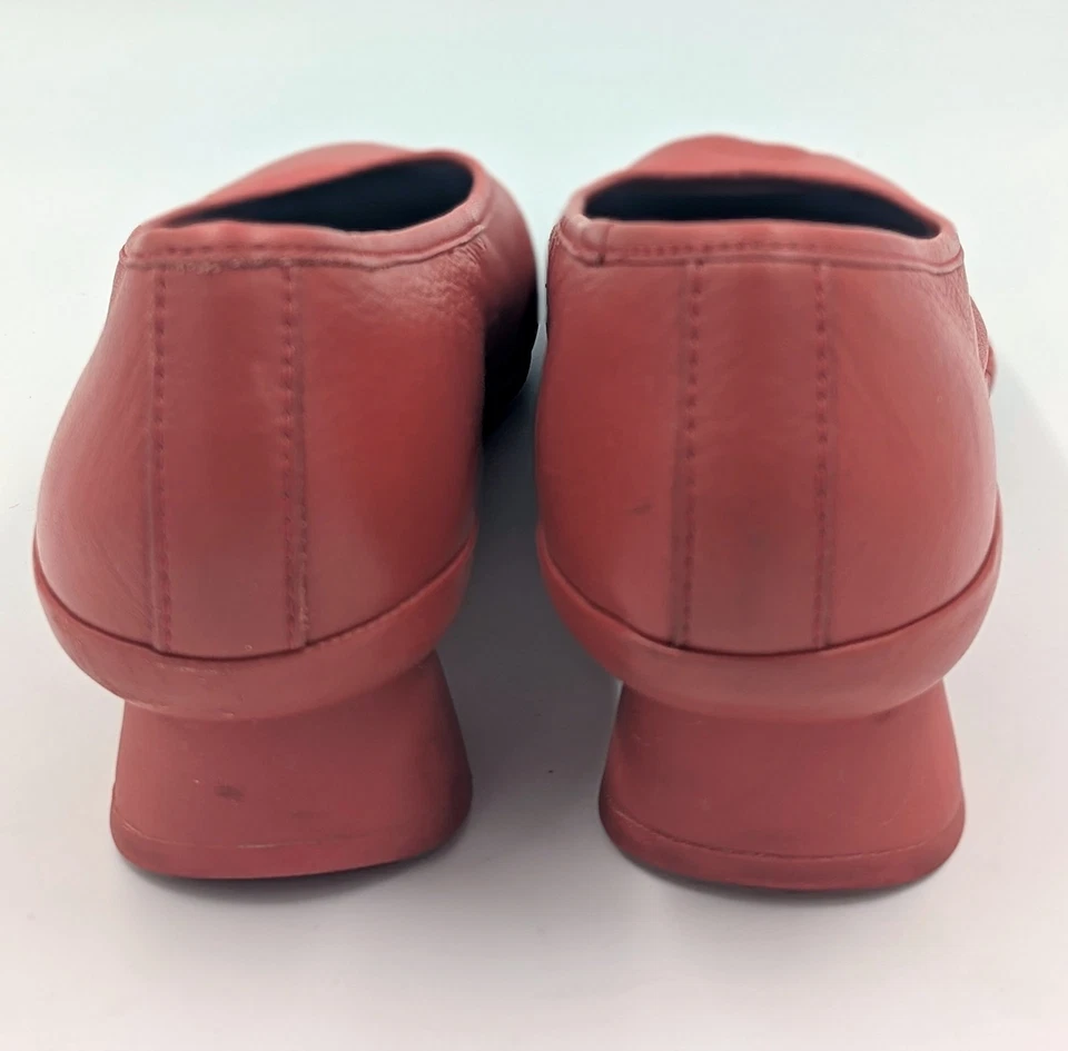 Zapatos de salón Camper Alright para mujer de cuero rojo EE. UU. 10/UE 41 tacón 1,9" Foto 4 de 4