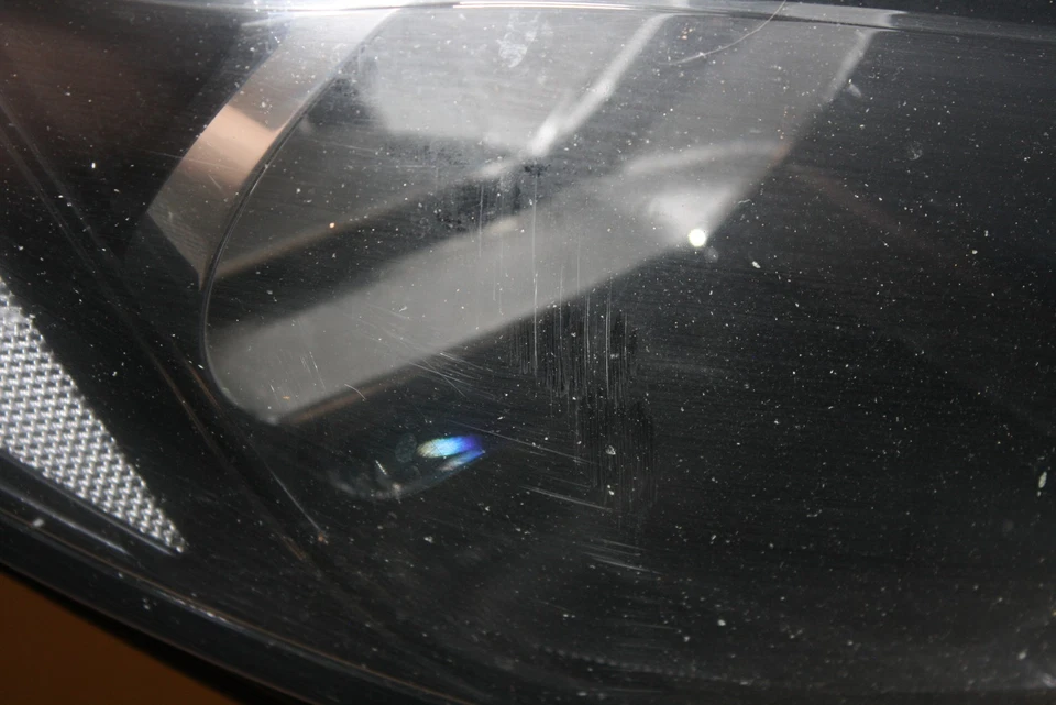 FARO LATERAL DERECHO ORIGINAL JAGUAR XE X760 GX73-13W029-GD *DAÑADO* Foto 2 de 4