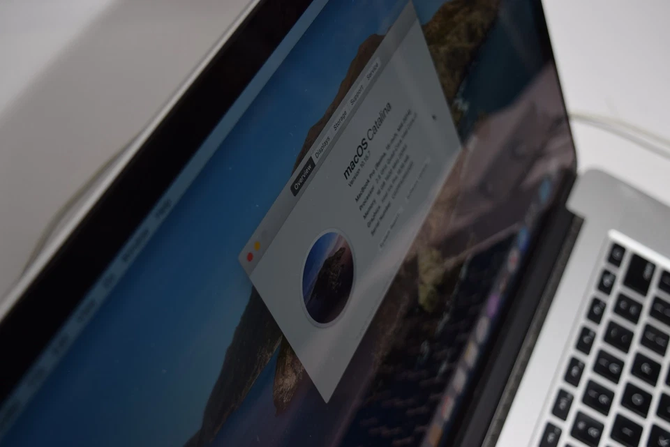 Apple MacBook Pro Retina 15-inch (Mid 2014) i7-2.5GHz/16GB/512SSD *Desc* - Image 2 of 4