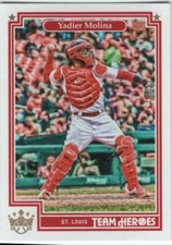 2019 Panini Diamond Kings Team Heroes Holo Gold #13 Yadier Molina Cardinals 