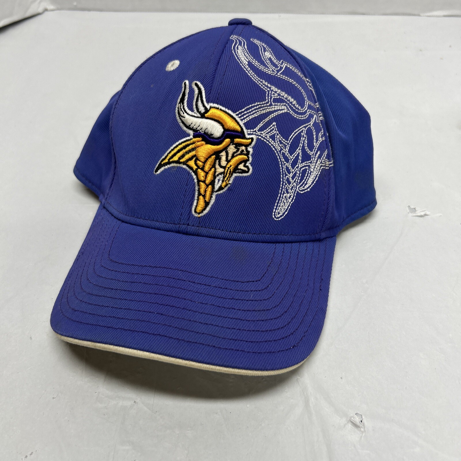 Minnesota Vikings NFL Reebok Team Apparel Adjustable One-Size Hat Cap B8