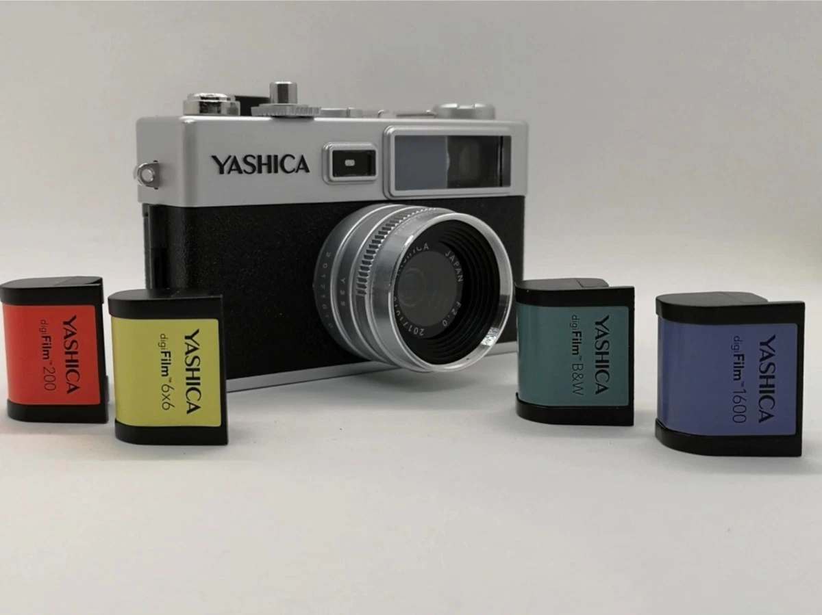 【 Unopened 】YASHICA Y35 Digital DigiFilm Camera w/ 4 DigiFilms NEW From JAPAN