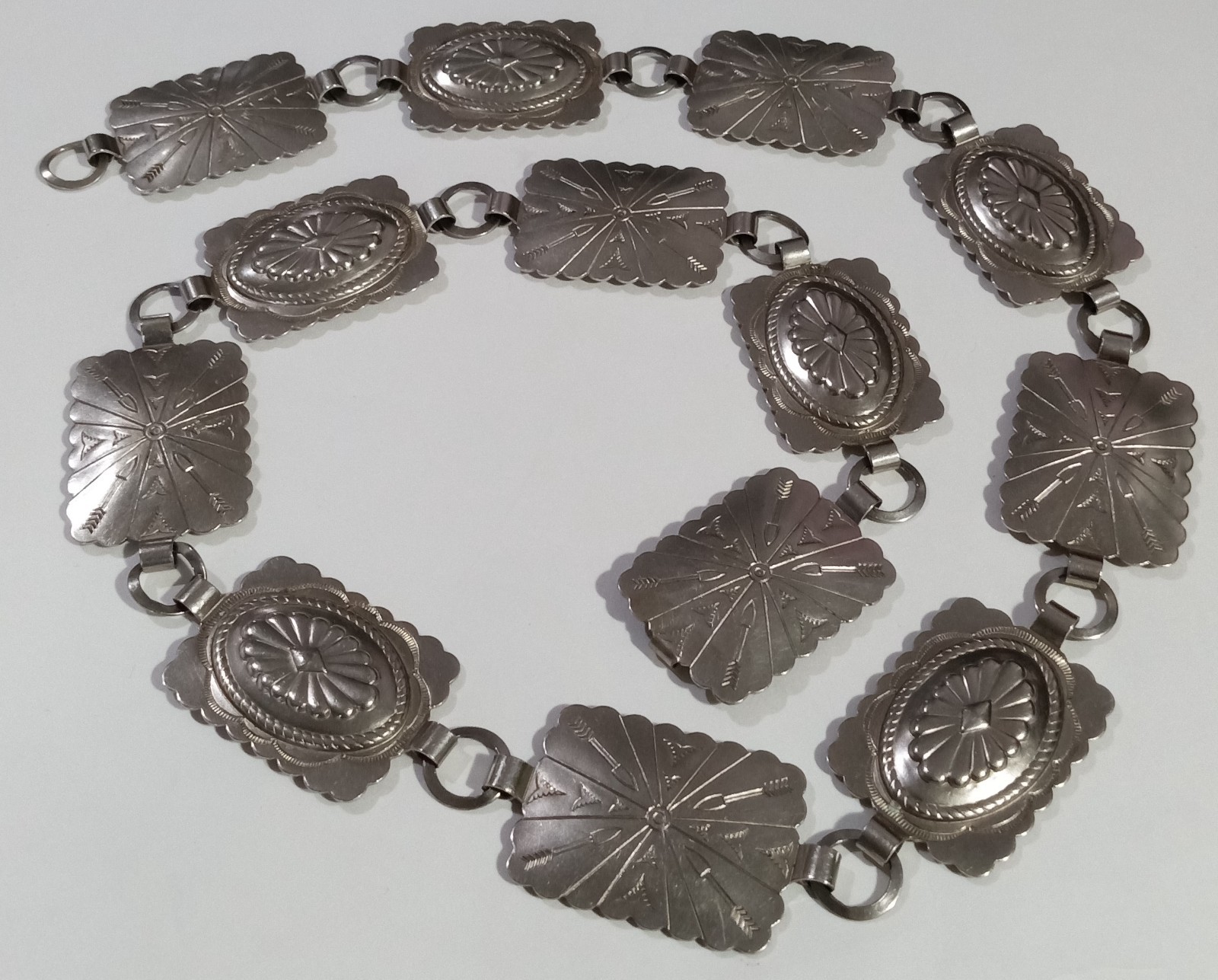 Arrows Flowers Silver Tone Rectangular Metal Chai… - image 1