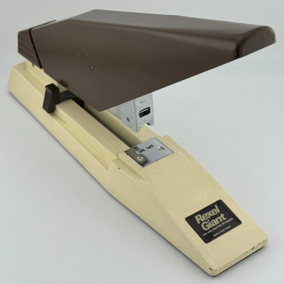 Rexel Giant Stapler Heavy Duty Stapler No.66 Staples Black 100 Sheets Vintage - Image 3 of 4