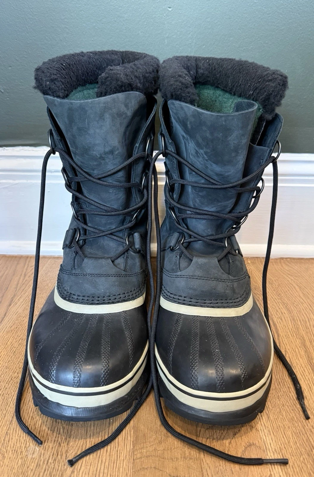 Sorel Caribou Waterproof Winter Snow Boots NM1000-014 Men’s Size 11 Black GC