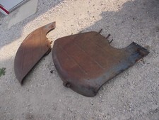 Fordson Major Diesel Fmd Tractor Original Clam Shell Fenders + Bullet Light Case