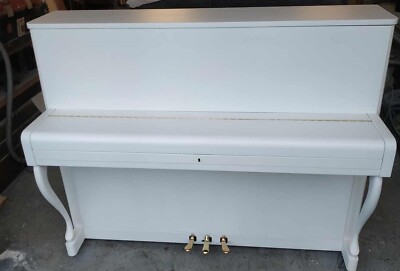 klavier white Nylund son - piano after renovation