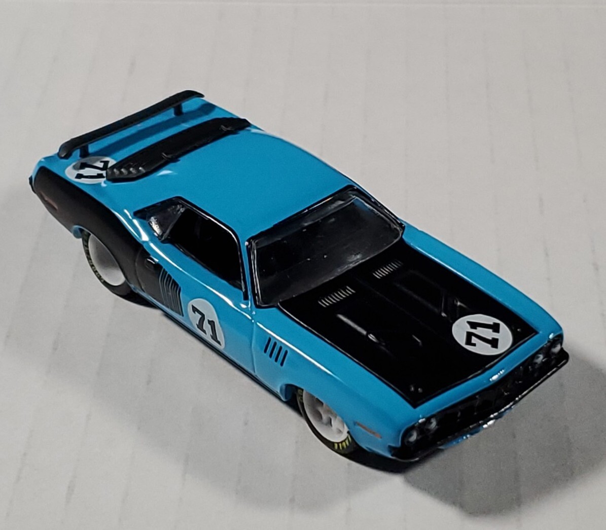 Picture 1 of 6