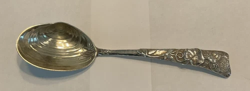 Vintage Gorham HIZEN Narragansett Sterling Silver Crab Clam Shell Spoon 6 1/2"