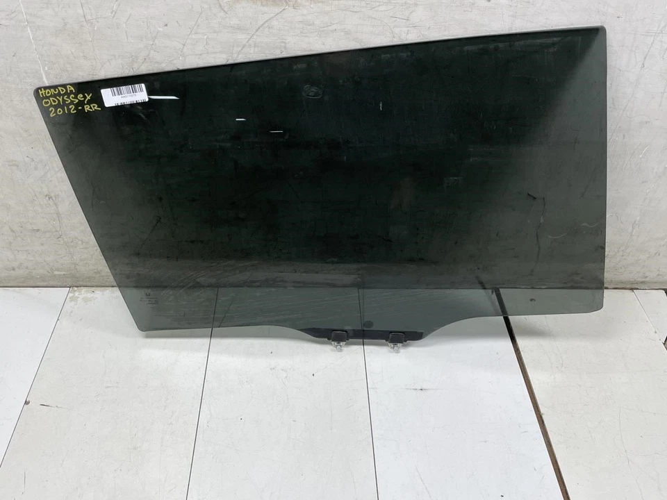 Honda Odyssey 2012 puerta trasera derecha del lado del pasajero ventana vidrio OEM+ Foto 4 de 4