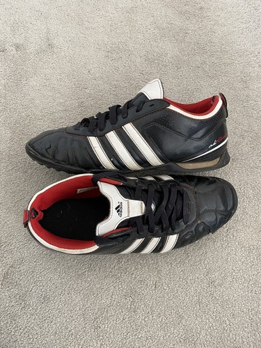 mens black trainers size 7.5