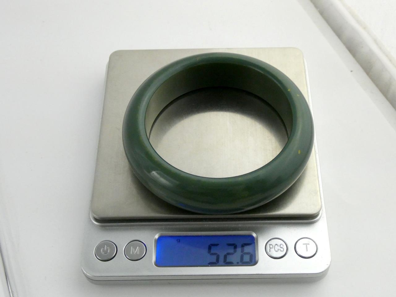 Vintage Thick Solid Green Bakelite Bangle Bracelet - image 5