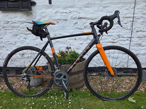 Merlin Malt G2P gravel bike, 58cm aluminium frame carbon forks, internal cabling