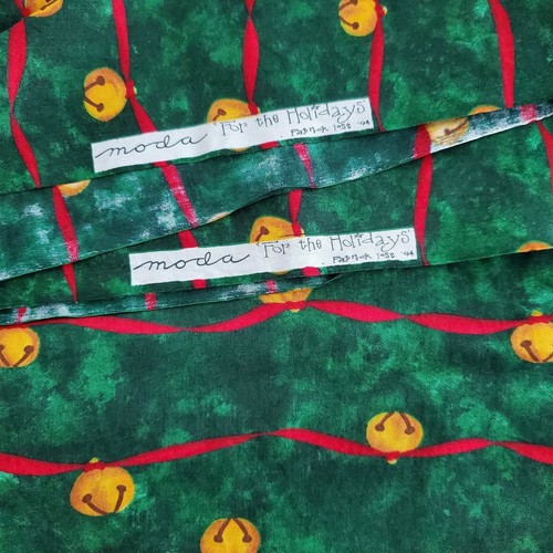 Vintage Moda Fabric “For the Holidays” Jingle Bells Patrick Lose 1994 By the Yd. - Picture 4 of 4