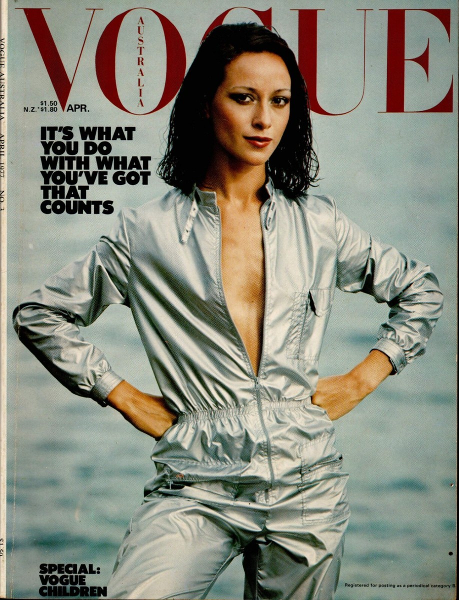 女性情報誌 Vogue Australia Magazine October 2022 女性情報誌 Vogue Australia Magazine October 2022 女性情報誌