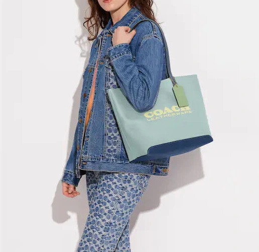 QueensCourt♡クイーンズコート♡ブルー青 ハンド トートバッグ QueensCourt♡クイーンズコート♡ブルー青 ハンド トートバッグ