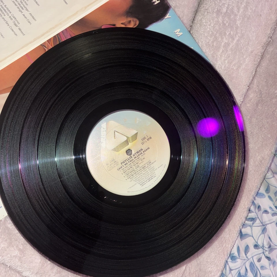 Phyllis Hyman" CAN'T WE FALL IN LOVE.". ARISTA RECORDS U.S LP VINYL 1981. VG+ - Image 3 of 4