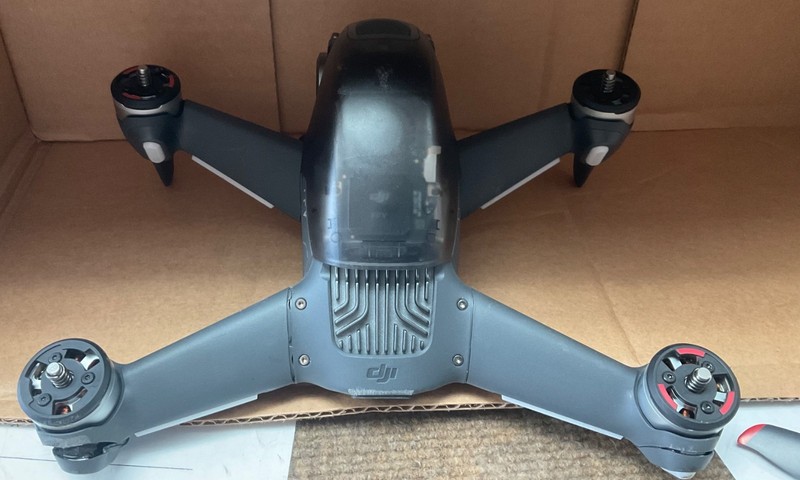 Parts Auction: DJI FPV 4K Drone Quadcopter  2 controllers, 2 batt