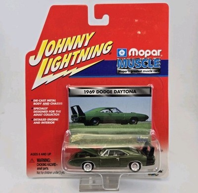 2002 Johnny Lightning Mopar Muscle 1969 Dodge Daytona 1/64 Green