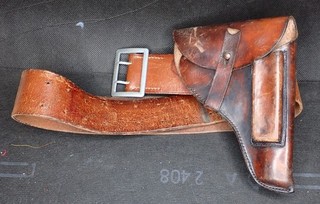 M Wehrmacht 2.WK brauner 2Dorn Riemen LBA mit Pistolentasche LUFTWAFFE Offizier