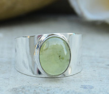 Natural Green Prehnite Oval Gemstone 925 Sterling Silver Band Ring 