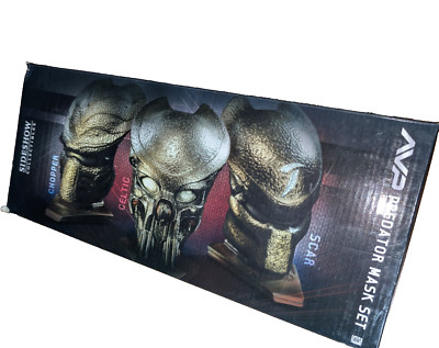 SIDESHOW COLLECTIBLES AVP (ALIEN VS PREDATOR) PREDATOR MASK SET