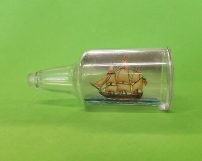 1978 SHIP IN A BOTTLE Bon Homme Richard Post Honeycomb cereal premium