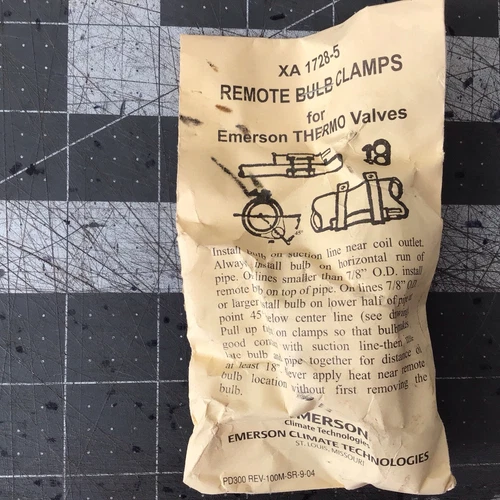 EMERSON Remote Bulb Clamps Kit. (LZ12B)