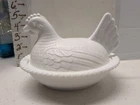 Vintage Indiana Milk Glass Hen On Nest Stippled Base Slotted Beads Candy Dish