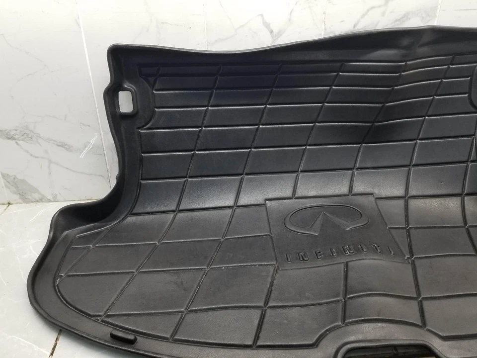 2004 INFINITI FX45 RUBBER TRUNK MAT #010333 - Image 3 of 4