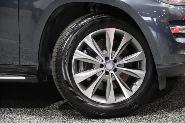 Mercedes-Benz 2013 4Matic SUV de 4 puertas Foto 4 de 4