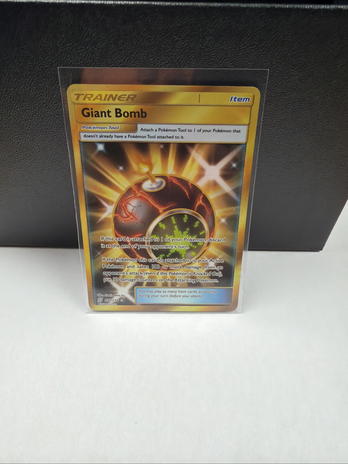 Giant Bomb (Secret) 251/236 Sm-Unified Minds Holo Lp/Mp