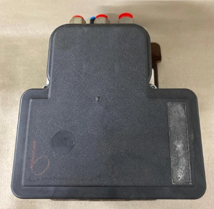 Módulo de bomba de freno antibloqueo ABS 1998-1999 GMC 1500 OEM 98-99 Foto 4 de 4