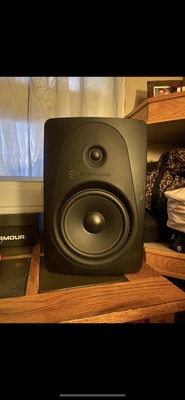 Sterling Audio MX8 8'' Powered Studio Monitor - Black - Used - Tested