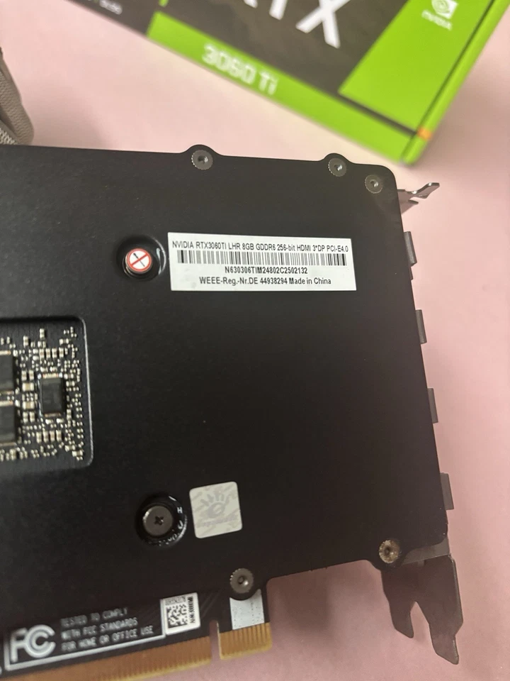 NVIDIA GeForce RTX 3060 Ti Founders Edition 8GB GDDR6 Scheda Grafica - Immagine 3 di 4