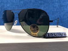 RAY-BAN RB3026 Aviator Sunglasses Black Frame 62mm Dark Green Lens 140MM L2821