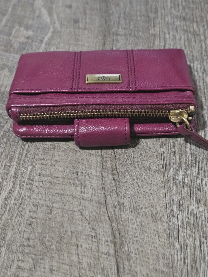 Cartera de cuero fósil mini multifunción púrpura/rojo  Foto 3 de 4