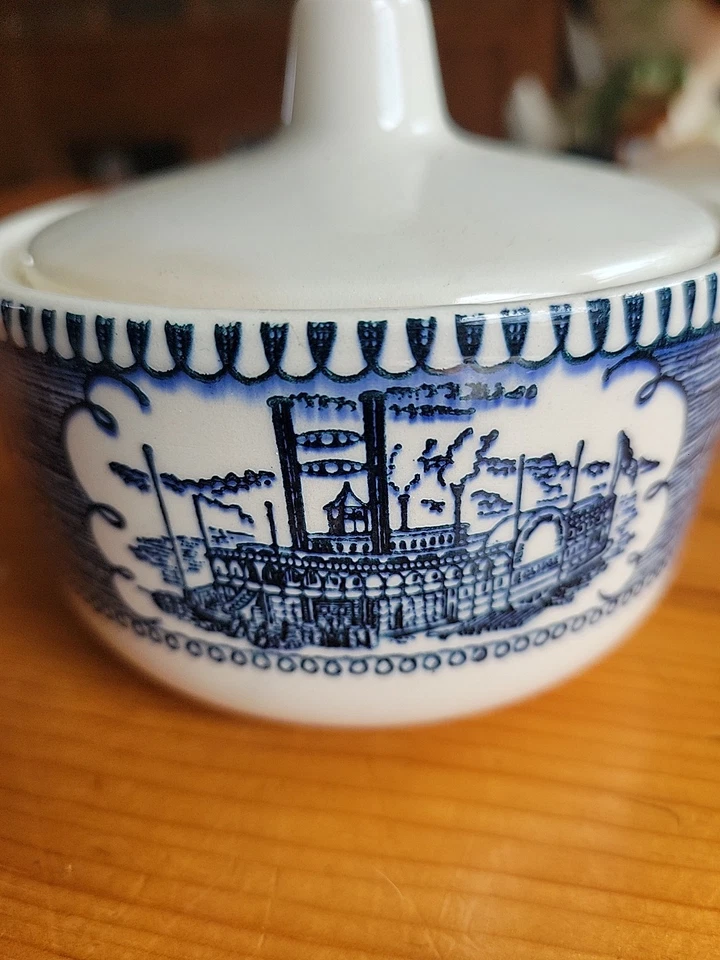Vintage Ceramic White & Blue Sugar Bowl With Lid Steamboat Scene - Image 2 of 4