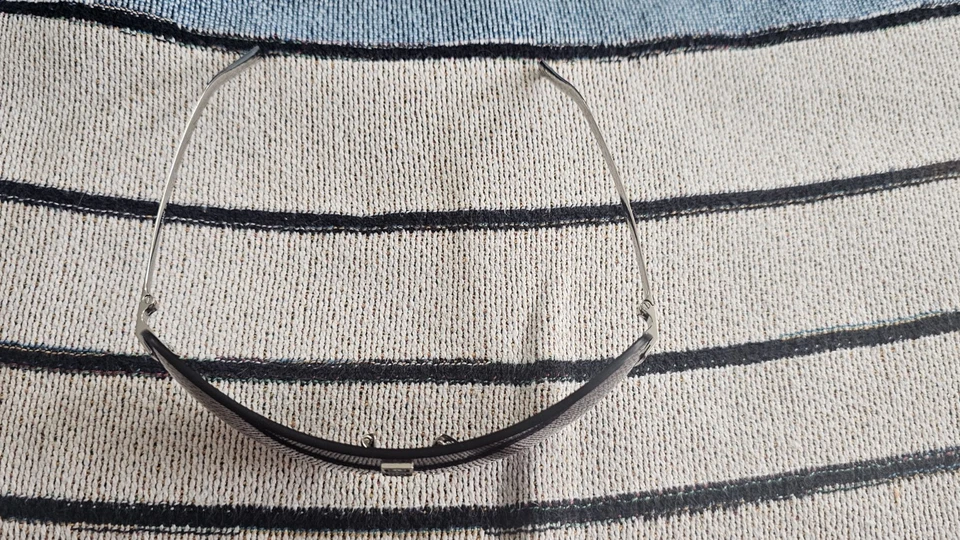 Óculos de sol Givenchy  - Imagem 2 de 4