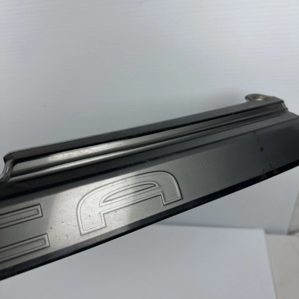 88-89 Toyota Celica GT PARRILLA SUPERIOR CAPÓ EMBELLECEDOR CENTRAL T160 ST161 OEM Foto 3 de 4