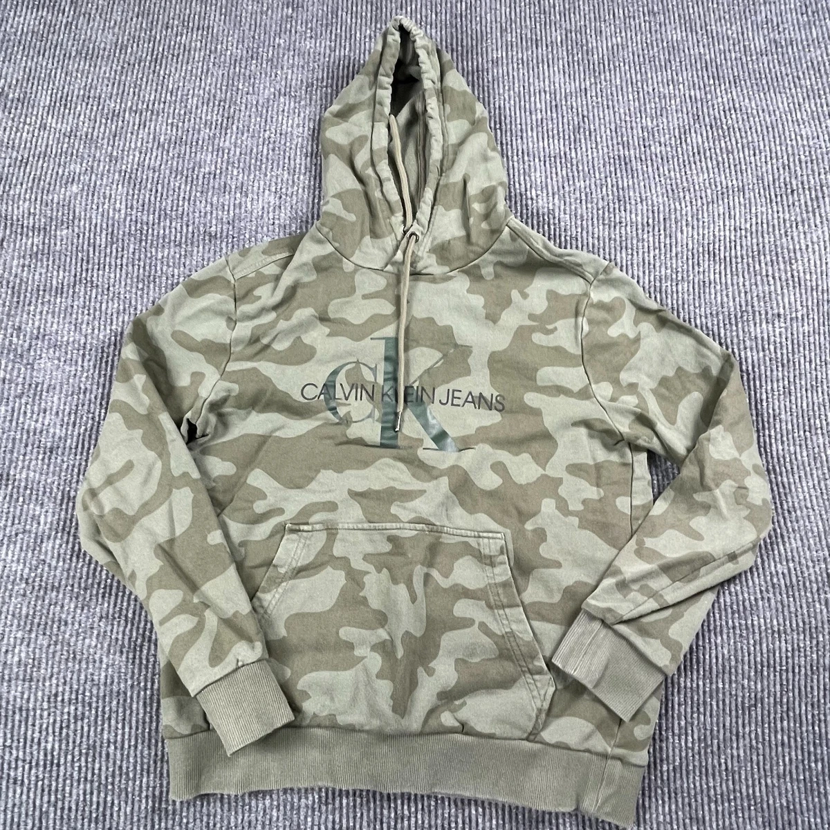 Calvin klein camo sweatshirt 2025