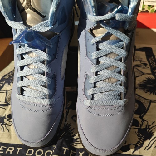 Size 10 - Jordan 5 Retro SE Mid UNC - Picture 4 of 7