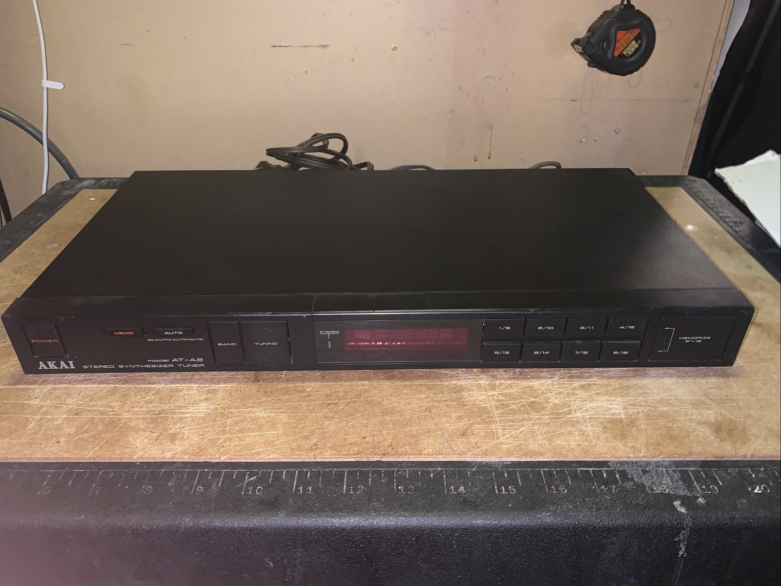 AKAI FM AM STEREO TUNER MODEL AT-K1L TESTÉ