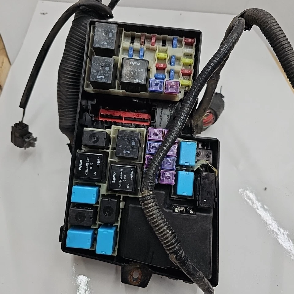 2007-2012 Mazda Cx-7 Fusebox Fuse Box Relay Module NT961 - Image 2 of 4
