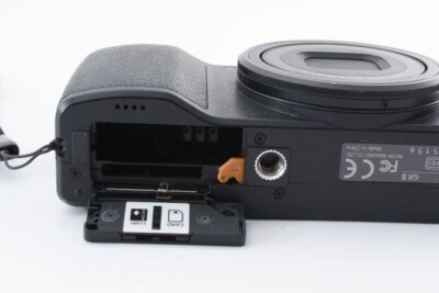 RICOH GR II 16.2MP DIGITAL Compact Camera Battery set Fast